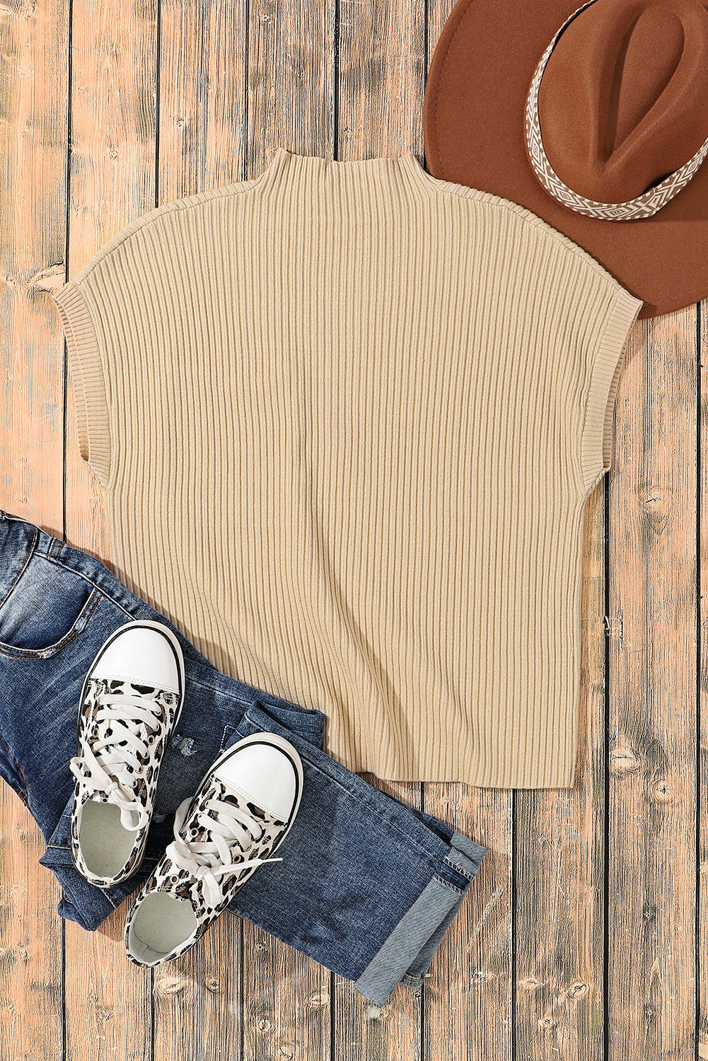 Apricot Ribbed V Neck Patched Chest Pocket Knit T-shirt